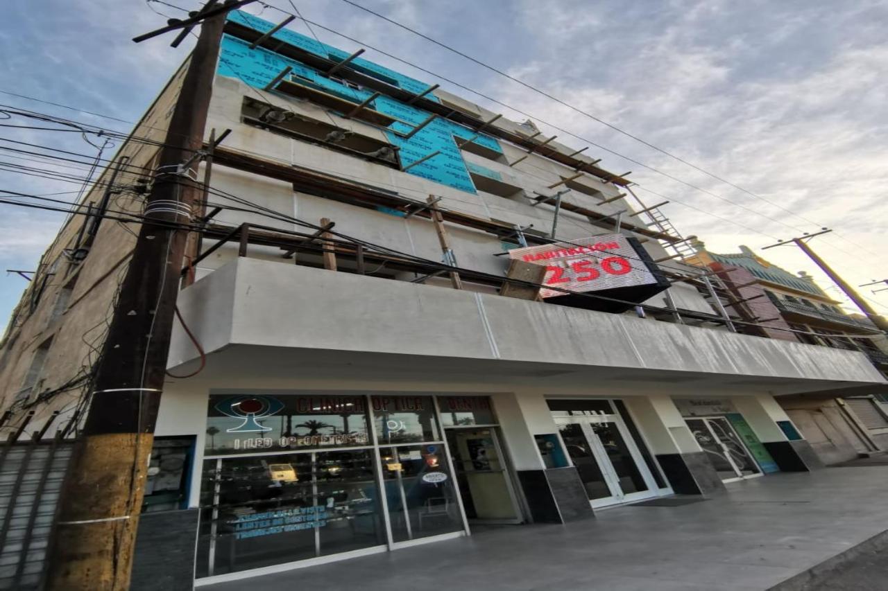 Capital O Hotel Plaza, Mexicali Eksteriør billede